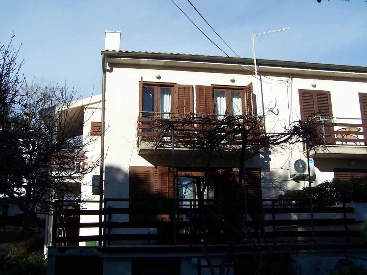 Apartments Sestan Novaglia Esterno foto